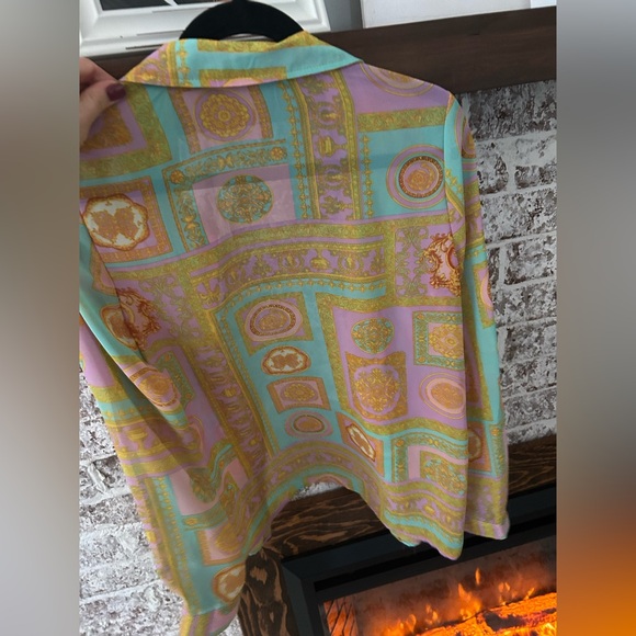 Nbw sheer button up - Picture 2 of 3